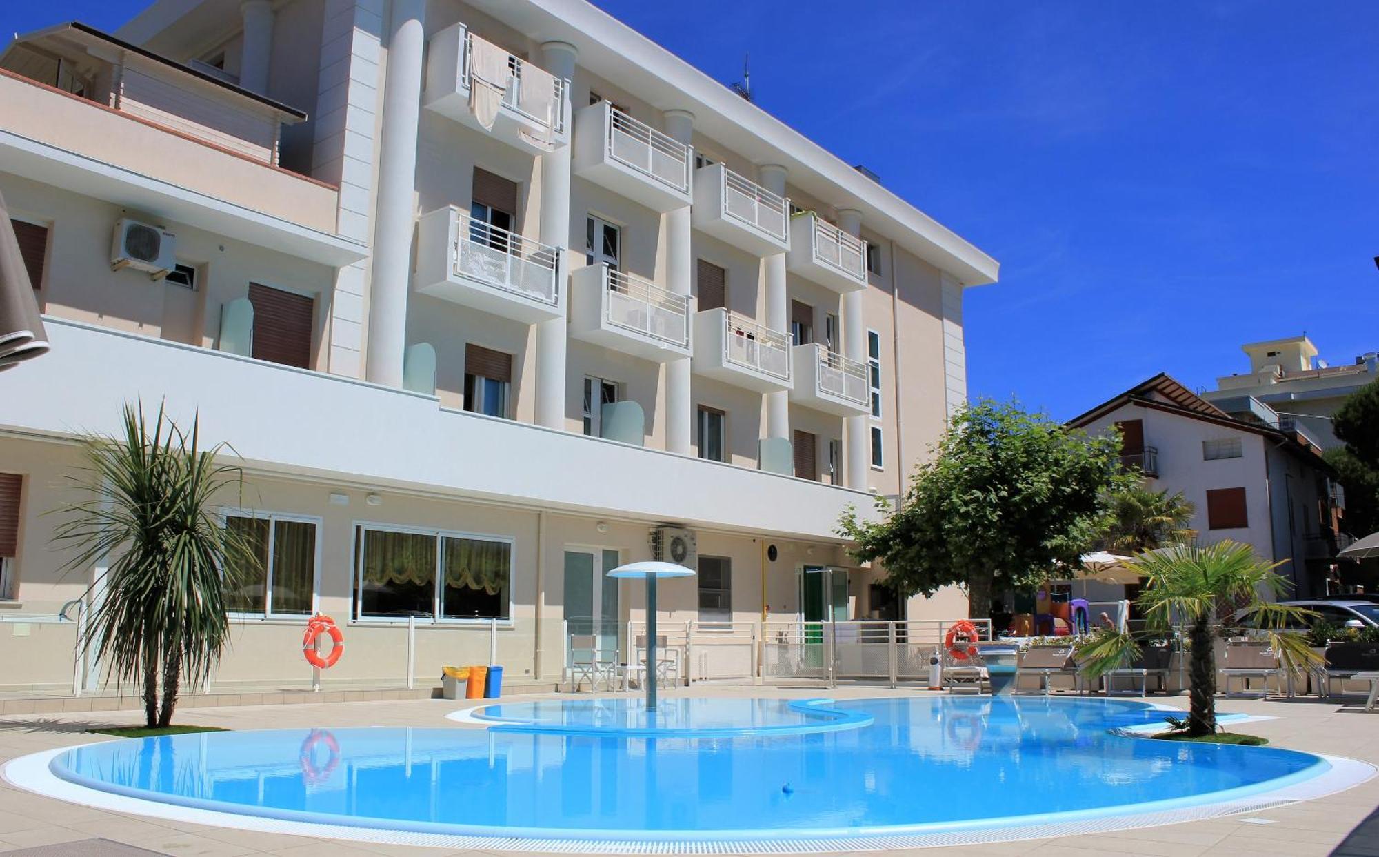 Hotel Bella Igea เบลลาเรีย-อีเจอา มารีนา ภายนอก รูปภาพ